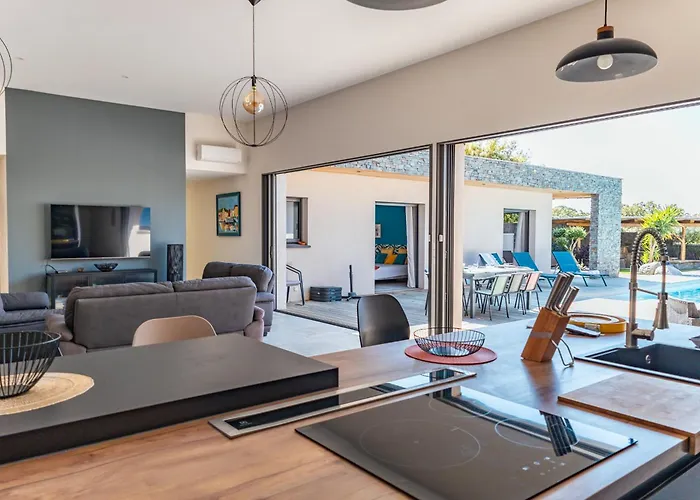 Galice Macchia Di Villa *