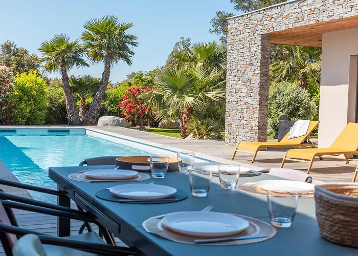 Galice Macchia Di Villa