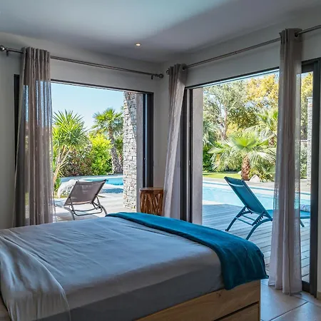 Galice Macchia Di Villa