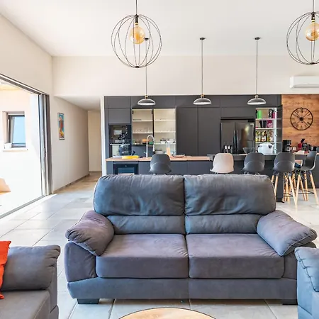 Galice Macchia Di Lecci